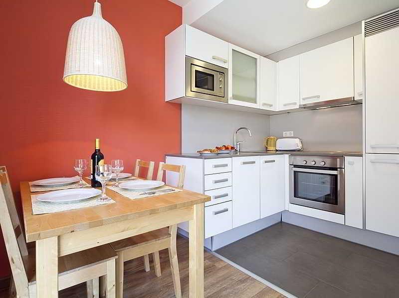 Inside Barcelona Apartments Sants Luaran gambar