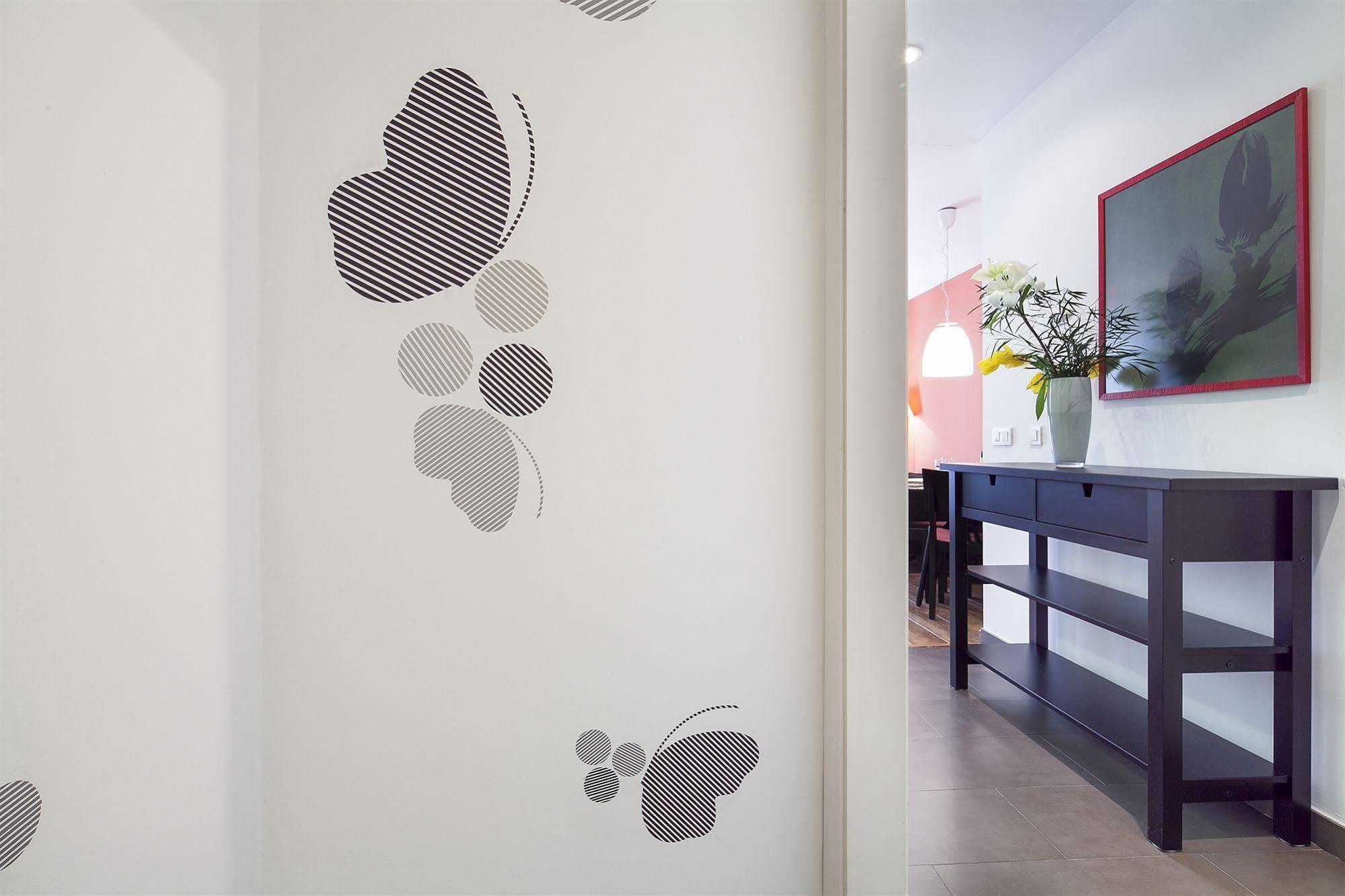 Inside Barcelona Apartments Sants Luaran gambar
