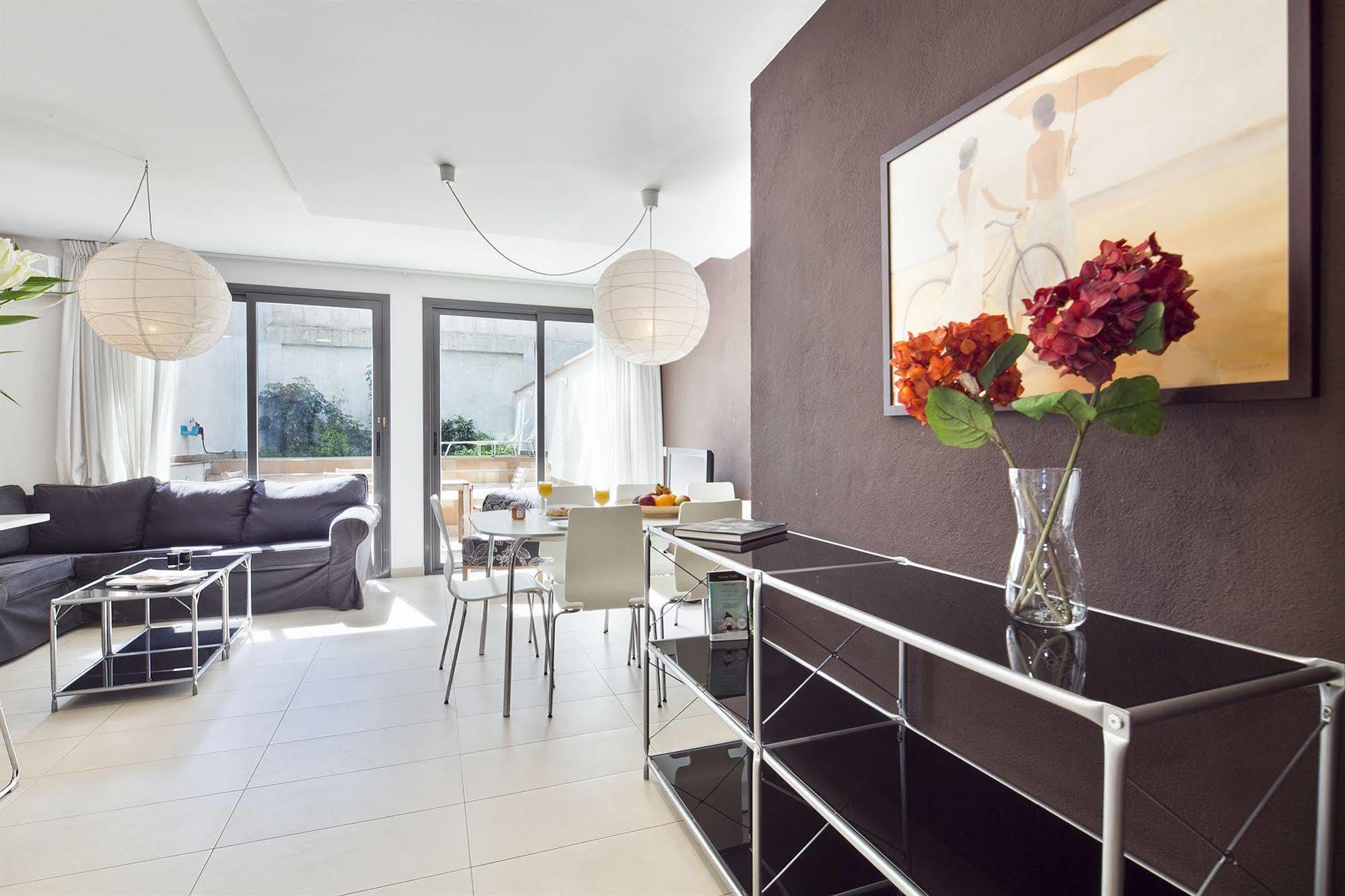 Inside Barcelona Apartments Sants Luaran gambar