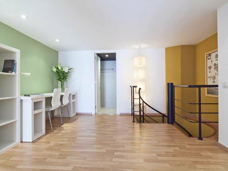 Inside Barcelona Apartments Sants Luaran gambar