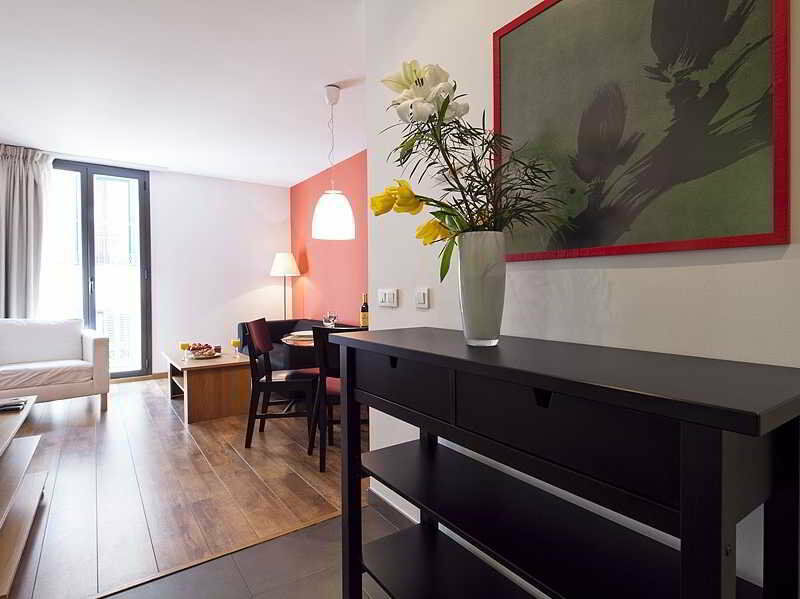 Inside Barcelona Apartments Sants Luaran gambar